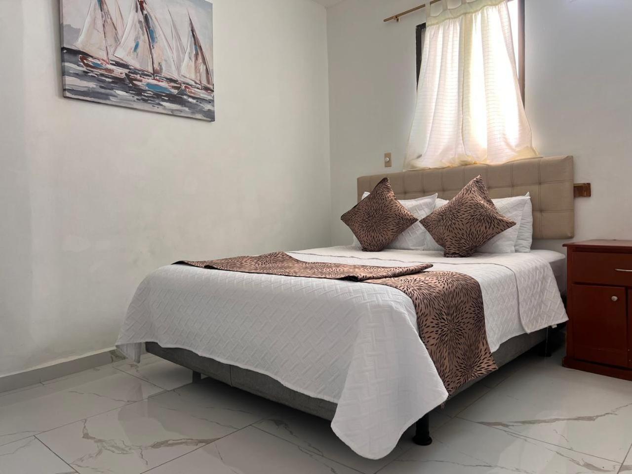 Hostal Carliza Puerto Ayora  Exteriér fotografie